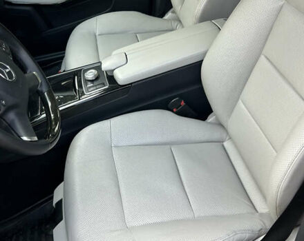 Мерседес Е-Клас 2010 у Прилуках на Automoto.ua Сірий Мерседес Е-Клас, об'ємом двигуна 3.5 л та пробігом 278 тис. км за 11400 $, фото 14 на Automoto.ua