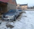 Серый Мерседес Е-Класс, объемом двигателя 2 л и пробегом 190 тыс. км за 10000 $, фото 2 на Automoto.ua