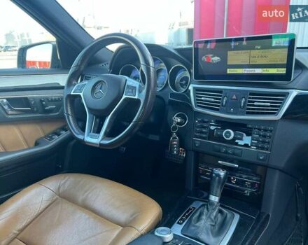 Серый Мерседес Е-Класс, объемом двигателя 2.2 л и пробегом 227 тыс. км за 15499 $, фото 13 на Automoto.ua