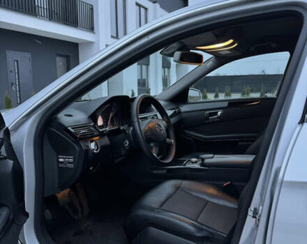 Серый Мерседес Е-Класс, объемом двигателя 3 л и пробегом 315 тыс. км за 12999 $, фото 10 на Automoto.ua