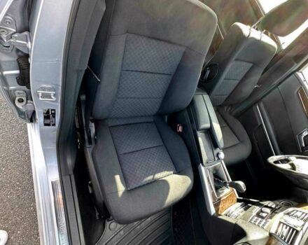 Серый Мерседес Е-Класс, объемом двигателя 2.1 л и пробегом 287 тыс. км за 9550 $, фото 14 на Automoto.ua