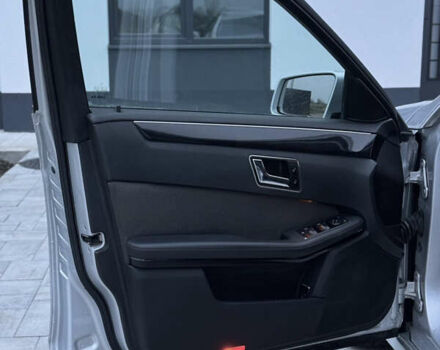 Серый Мерседес Е-Класс, объемом двигателя 3 л и пробегом 315 тыс. км за 12999 $, фото 12 на Automoto.ua