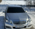Сірий Мерседес Е-Клас, об'ємом двигуна 2.2 л та пробігом 328 тис. км за 12400 $, фото 2 на Automoto.ua