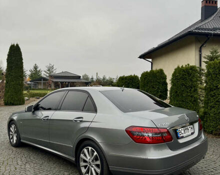 Сірий Мерседес Е-Клас, об'ємом двигуна 3 л та пробігом 302 тис. км за 15700 $, фото 3 на Automoto.ua