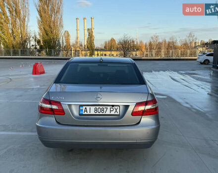 Серый Мерседес Е-Класс, объемом двигателя 2.14 л и пробегом 245 тыс. км за 11900 $, фото 21 на Automoto.ua