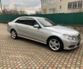 Сірий Мерседес Е-Клас, об'ємом двигуна 2.1 л та пробігом 329 тис. км за 11500 $, фото 1 на Automoto.ua
