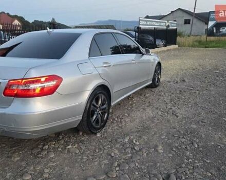 Серый Мерседес Е-Класс, объемом двигателя 2.2 л и пробегом 268 тыс. км за 10950 $, фото 5 на Automoto.ua