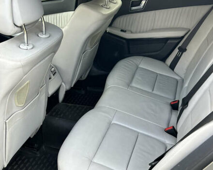 Мерседес Е-Клас 2010 у Прилуках на Automoto.ua Сірий Мерседес Е-Клас, об'ємом двигуна 3.5 л та пробігом 278 тис. км за 11400 $, фото 17 на Automoto.ua