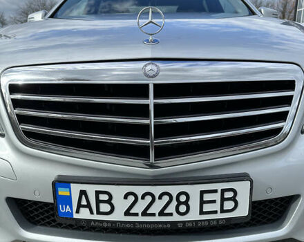 Мерседес Е-Клас 2010 у Бершаде на Automoto.ua Сірий Мерседес Е-Клас, об'ємом двигуна 2 л та пробігом 116 тис. км за 14500 $, фото 12 на Automoto.ua