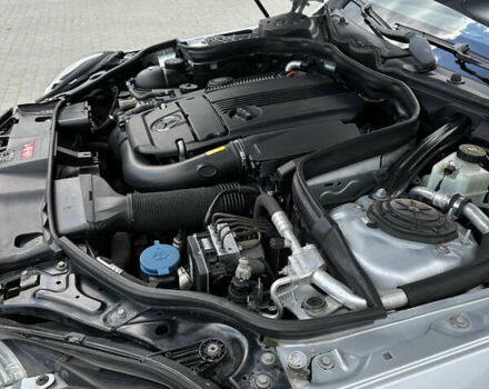 Мерседес Е-Клас 2010 у Бершаде на Automoto.ua Сірий Мерседес Е-Клас, об'ємом двигуна 2 л та пробігом 116 тис. км за 14500 $, фото 71 на Automoto.ua