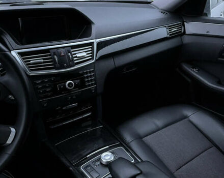 Серый Мерседес Е-Класс, объемом двигателя 3 л и пробегом 315 тыс. км за 12999 $, фото 15 на Automoto.ua