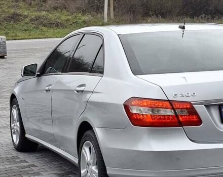 Сірий Мерседес Е-Клас, об'ємом двигуна 2.14 л та пробігом 280 тис. км за 10700 $, фото 11 на Automoto.ua