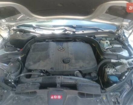 Серый Мерседес Е-Класс, объемом двигателя 2.2 л и пробегом 420 тыс. км за 10800 $, фото 2 на Automoto.ua