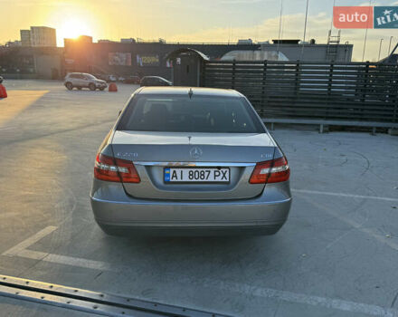 Сірий Мерседес Е-Клас, об'ємом двигуна 2.14 л та пробігом 246 тис. км за 12500 $, фото 14 на Automoto.ua