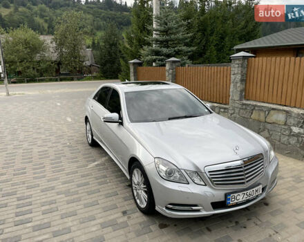 Сірий Мерседес Е-Клас, об'ємом двигуна 3 л та пробігом 145 тис. км за 12699 $, фото 2 на Automoto.ua
