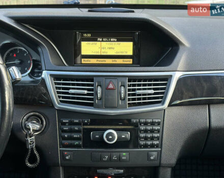 Серый Мерседес Е-Класс, объемом двигателя 2.14 л и пробегом 293 тыс. км за 11500 $, фото 25 на Automoto.ua