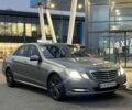 Серый Мерседес Е-Класс, объемом двигателя 2.1 л и пробегом 288 тыс. км за 10900 $, фото 1 на Automoto.ua