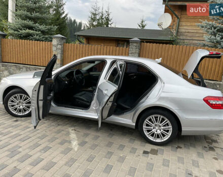 Сірий Мерседес Е-Клас, об'ємом двигуна 3 л та пробігом 145 тис. км за 12699 $, фото 16 на Automoto.ua
