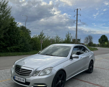 Сірий Мерседес Е-Клас, об'ємом двигуна 2.2 л та пробігом 339 тис. км за 11950 $, фото 3 на Automoto.ua