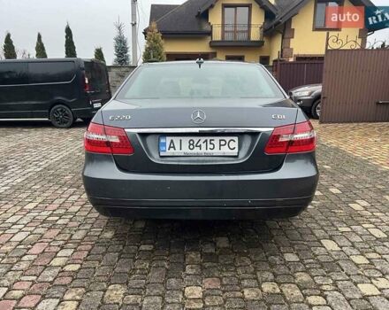 Сірий Мерседес Е-Клас, об'ємом двигуна 2.14 л та пробігом 357 тис. км за 6999 $, фото 5 на Automoto.ua