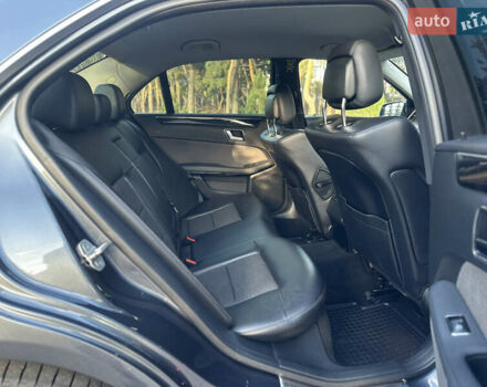 Серый Мерседес Е-Класс, объемом двигателя 2.14 л и пробегом 293 тыс. км за 11500 $, фото 35 на Automoto.ua