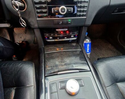 Серый Мерседес Е-Класс, объемом двигателя 2.1 л и пробегом 203 тыс. км за 11800 $, фото 9 на Automoto.ua