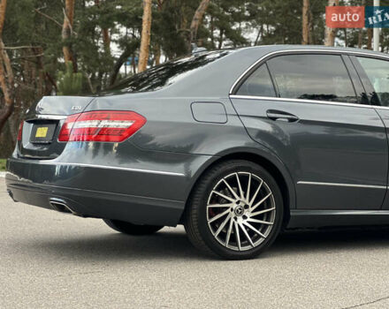 Серый Мерседес Е-Класс, объемом двигателя 2.14 л и пробегом 293 тыс. км за 11500 $, фото 11 на Automoto.ua