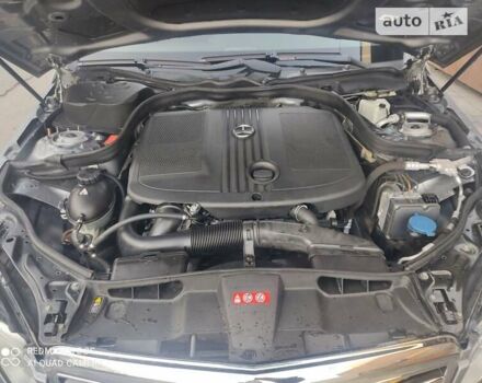 Сірий Мерседес Е-Клас, об'ємом двигуна 2.14 л та пробігом 320 тис. км за 13900 $, фото 9 на Automoto.ua