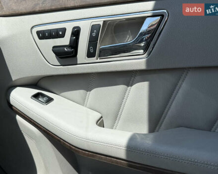 Серый Мерседес Е-Класс, объемом двигателя 2.99 л и пробегом 283 тыс. км за 13500 $, фото 15 на Automoto.ua