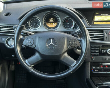 Серый Мерседес Е-Класс, объемом двигателя 2.14 л и пробегом 293 тыс. км за 11500 $, фото 24 на Automoto.ua