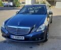 Сірий Мерседес Е-Клас, об'ємом двигуна 2.1 л та пробігом 205 тис. км за 12531 $, фото 1 на Automoto.ua