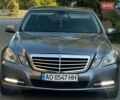 Серый Мерседес Е-Класс, объемом двигателя 2.2 л и пробегом 350 тыс. км за 9990 $, фото 1 на Automoto.ua