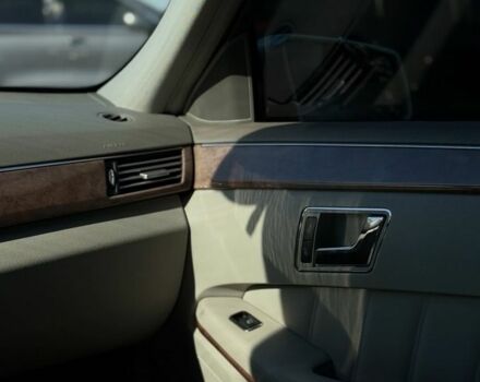 Серый Мерседес Е-Класс, объемом двигателя 1.8 л и пробегом 211 тыс. км за 12000 $, фото 14 на Automoto.ua