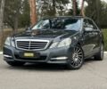 Сірий Мерседес Е-Клас, об'ємом двигуна 2.1 л та пробігом 293 тис. км за 11500 $, фото 1 на Automoto.ua