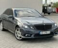 Серый Мерседес Е-Класс, объемом двигателя 2.1 л и пробегом 290 тыс. км за 14000 $, фото 1 на Automoto.ua