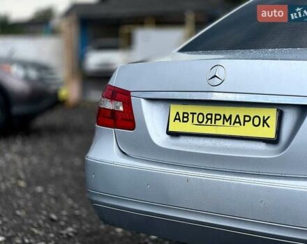 Сірий Мерседес Е-Клас, об'ємом двигуна 2.14 л та пробігом 271 тис. км за 11190 $, фото 7 на Automoto.ua