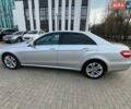 Серый Мерседес Е-Класс, объемом двигателя 2.1 л и пробегом 277 тыс. км за 11900 $, фото 2 на Automoto.ua