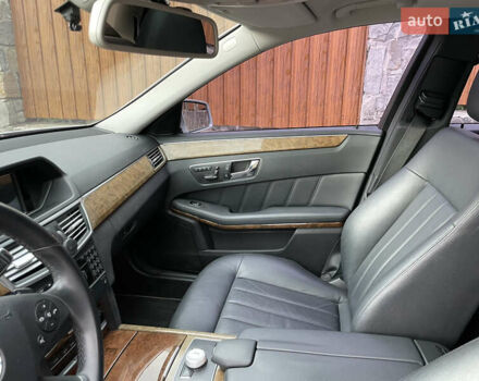 Сірий Мерседес Е-Клас, об'ємом двигуна 3 л та пробігом 145 тис. км за 12699 $, фото 20 на Automoto.ua