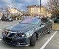Серый Мерседес Е-Класс, объемом двигателя 3 л и пробегом 304 тыс. км за 15200 $, фото 2 на Automoto.ua