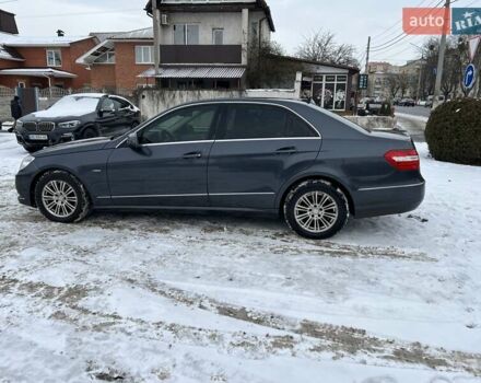 Серый Мерседес Е-Класс, объемом двигателя 2.14 л и пробегом 260 тыс. км за 12900 $, фото 11 на Automoto.ua