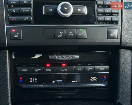 Серый Мерседес Е-Класс, объемом двигателя 2.14 л и пробегом 293 тыс. км за 11500 $, фото 27 на Automoto.ua