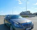 Сірий Мерседес Е-Клас, об'ємом двигуна 2.2 л та пробігом 290 тис. км за 10900 $, фото 1 на Automoto.ua