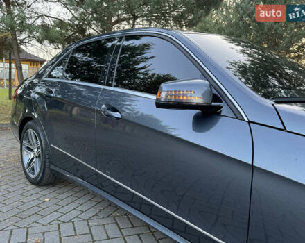 Серый Мерседес Е-Класс, объемом двигателя 2.2 л и пробегом 232 тыс. км за 16300 $, фото 31 на Automoto.ua