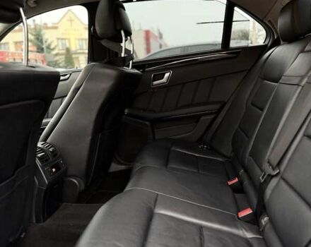 Серый Мерседес Е-Класс, объемом двигателя 2.2 л и пробегом 290 тыс. км за 10700 $, фото 19 на Automoto.ua