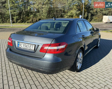 Мерседес Е-Клас 2012 у Львові на Automoto.ua Сірий Мерседес Е-Клас, об'ємом двигуна 2.14 л та пробігом 275 тис. км за 13500 $, фото 8 на Automoto.ua