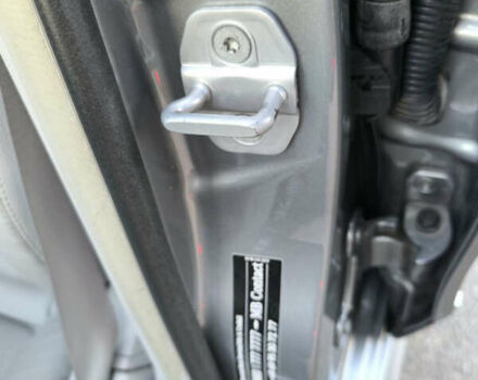 Серый Мерседес Е-Класс, объемом двигателя 2.14 л и пробегом 240 тыс. км за 13500 $, фото 27 на Automoto.ua