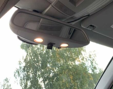 Серый Мерседес Е-Класс, объемом двигателя 2.2 л и пробегом 283 тыс. км за 14750 $, фото 31 на Automoto.ua