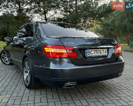 Серый Мерседес Е-Класс, объемом двигателя 2.2 л и пробегом 232 тыс. км за 16300 $, фото 47 на Automoto.ua