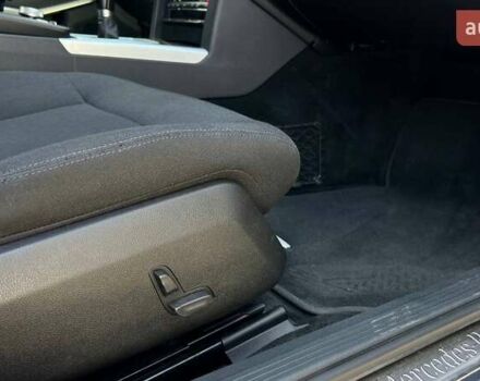 Серый Мерседес Е-Класс, объемом двигателя 2.1 л и пробегом 218 тыс. км за 12500 $, фото 35 на Automoto.ua