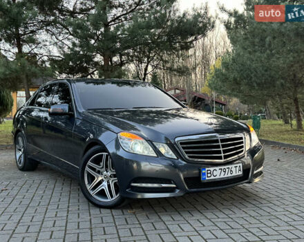 Серый Мерседес Е-Класс, объемом двигателя 2.2 л и пробегом 232 тыс. км за 16300 $, фото 20 на Automoto.ua